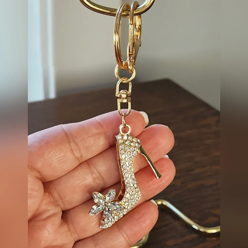 NWT STUDDED HIGH HEEL SHOE BAG CHARM metal and crystals